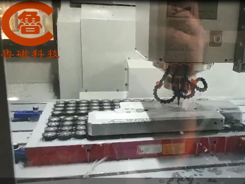 電永磁吸盤(pán) 電永磁吸盤(pán)