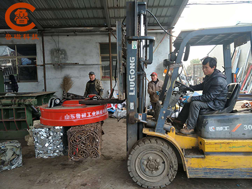 叉車(chē)用電磁吸盤(pán) 叉車(chē)用電磁吸盤(pán)