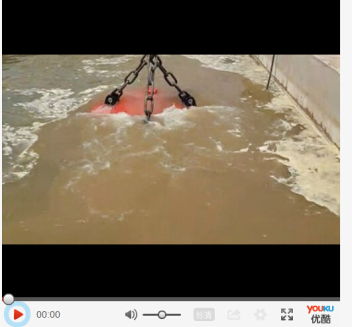 魯磁科技潛水型起重電磁鐵潛水試驗打擾了魚兒睡覺 魯磁科技潛水型起重電磁鐵潛水試驗打擾了魚兒睡覺