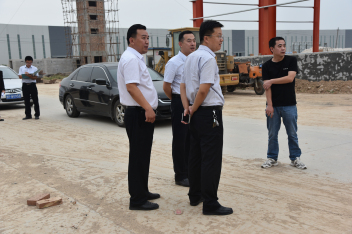 聊城招商局來(lái)我廠考察二期工程進(jìn)展?fàn)顩r