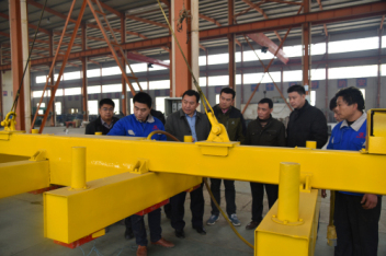 杭氧領(lǐng)導(dǎo)來(lái)魯磁科技實(shí)地考察公司生產(chǎn)情況