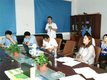 山東魯磁首屆網(wǎng)絡(luò)運(yùn)營(yíng)PK銷(xiāo)售部演講比賽圓滿成功