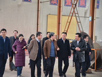 臨清市委、市政府一行蒞臨山東魯磁工業(yè)科技參觀指導