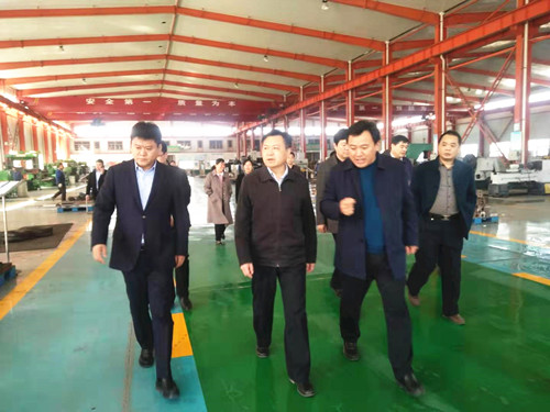 臨清市委書記何憲卓前來魯磁參觀視察