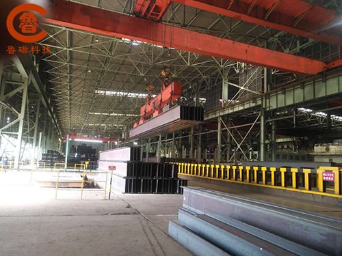 吊重軌型鋼起重電磁鐵結(jié)構(gòu)合理吸力大