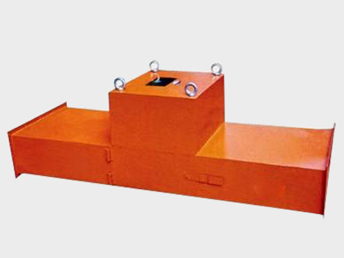 RCYA管道式永磁除鐵器 RCYA管道式永磁除鐵器